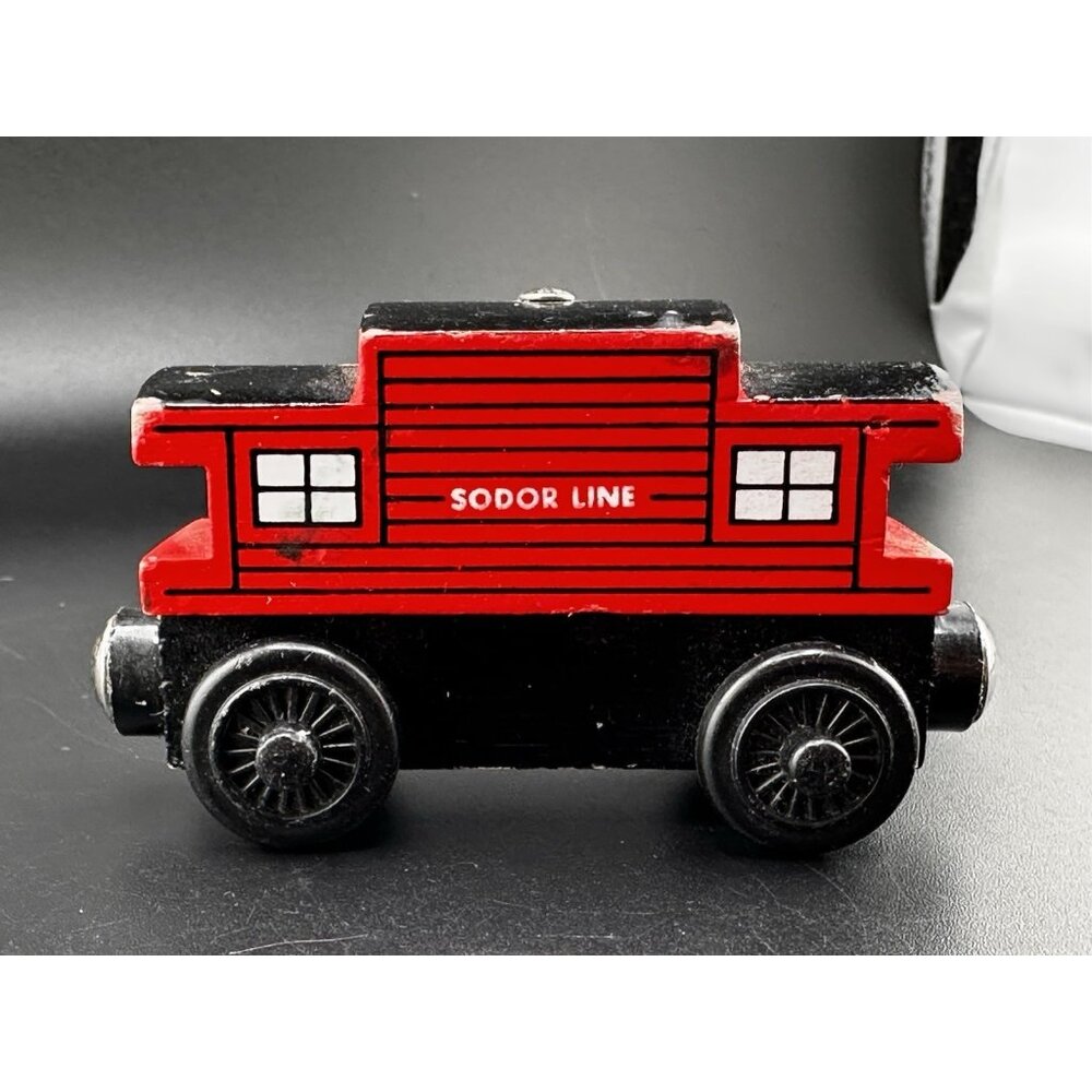 Thomas‎ Wooden Railway 2003 Sodor Line Caboose Red Train